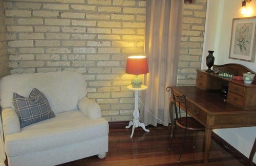 Bonogin House | Curly Cottage