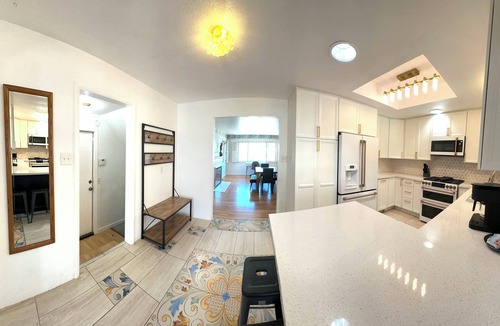 Reno/Tahoe Airport House | Custom 4bed/3bath house, central heat/AC, 10-15 mins to most attractions