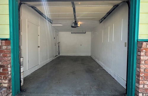 Reno/Tahoe Airport House | Custom 4bed/3bath house, central heat/AC, 10-15 mins to most attractions
