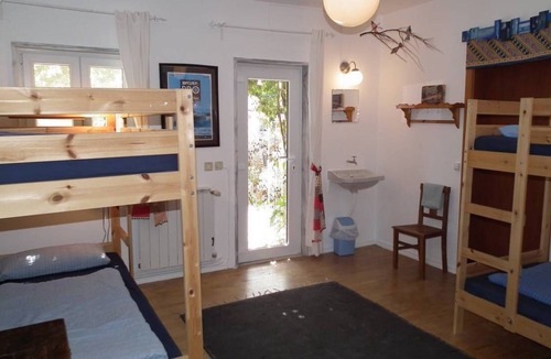 Atalaia Bed & Breakfast | Da Silva Surfcamp 4 bed rooms with breakfast