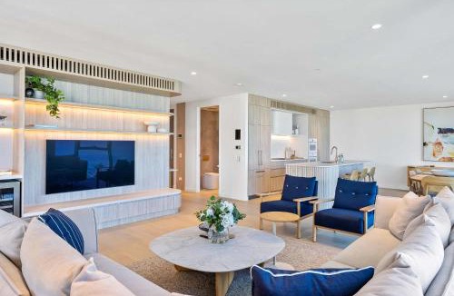 Burleigh Heads Apartment | Dali By Khove