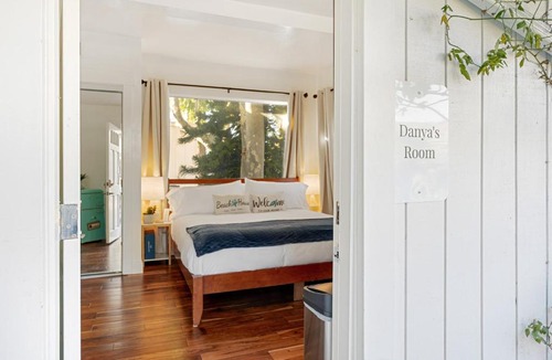 Santa Barbara House | Danya's Cottage | Chosen Beach Collection