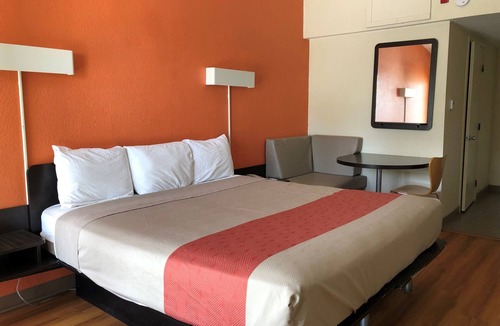 Brawley Hotel | Days Inn by Wyndham Brawley