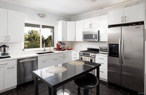 Lemon Grove House | Dazzling Art Deco Home in San Diego's Lemon Grove. Hot Tub and Rooftop Deck!