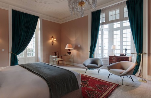 Lisbon Old Town Hotel | Dear Lisbon -Valmor Palace