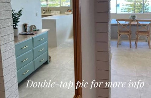 Biggera Waters Apartment | Delightful 2 bedroom unit with magical water views