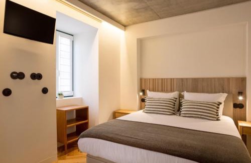 Santo Condestavel Apartment | Design 2BR Campo de Ourique