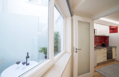 Pena Apartment | Design apartment with A/C, wifi, small outside patio and 500m from city cente