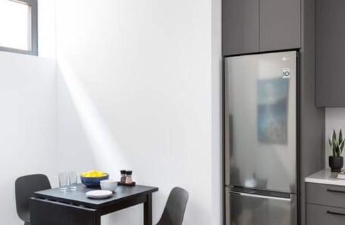 Arbutus Ridge Apartment | Designer 1 Bdr Furnished Suite - Arbutus/Kits/UBC