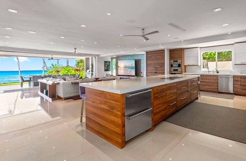 Kahala House | Diamond Head Beachfront Estate by Gather: Luxury Oceanfront w/Heated Pool