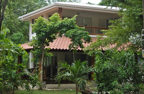 Playa El Coco House | Discover natural tropical wonders staying at this beachside house at El Coco