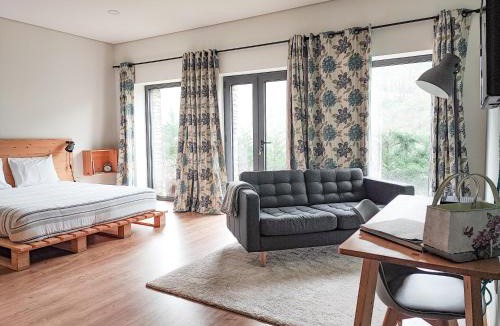 Bomfim Bed & Breakfast | Dois Lagares House & Winery