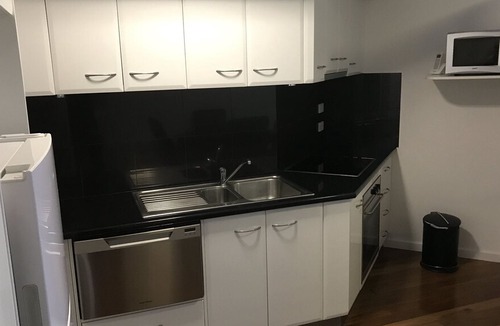 Woorim Apartment | DOLPHIN APARTMENT @ FAIRWAYS RETREAT