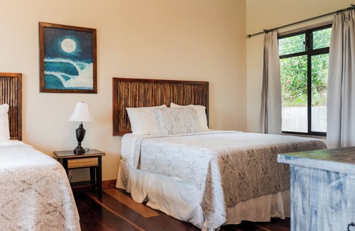 Popoyo Bed & Breakfast | Double Queen Garden View