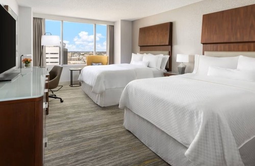 Downtown Long Beach Hotel | Downtown Long Beach Stay | 2 Double Beds | Near Convention Center