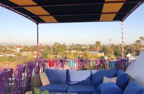 Santa Barbara House | Downtown spectacular Penthouse with panoramic rooftop views- FUNRomantic
