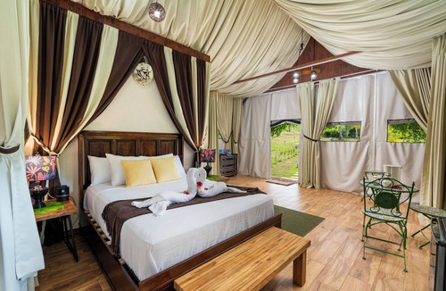 Drake Bay Hotel | Drake Bay River View