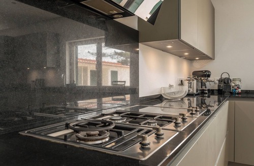 Aljezur Villa | Dream home with a 50-square-metre heated pool