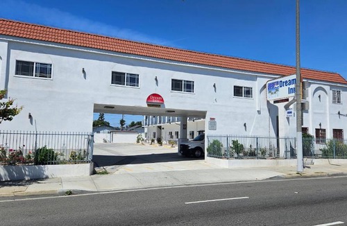 Inglewood Hotel | Dream Inn
