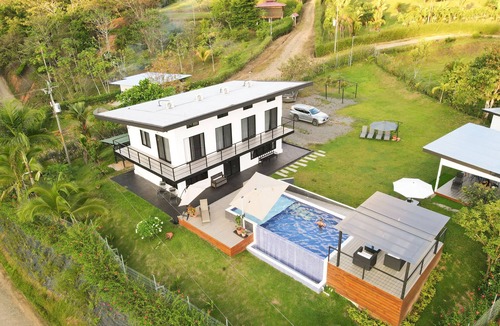 Tres Rios House | Dream Vacation house in the Mountains
