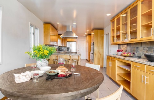 Central Malibu Villa | Dume Point by AvantStay | Tennis + Pool in Malibu