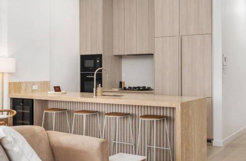 Teneriffe Apartment | Dune Designer 2 Bedroom Apartment with River Views Parking Pool