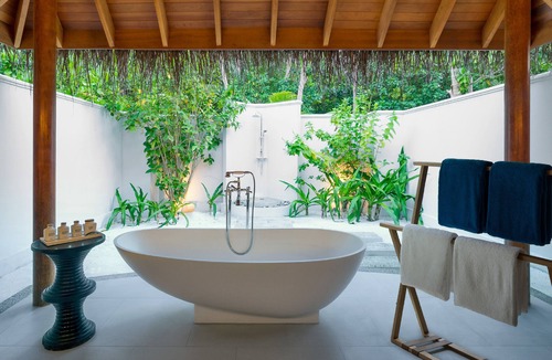 Mudhdhoo Resort | Dusit Thani Maldives