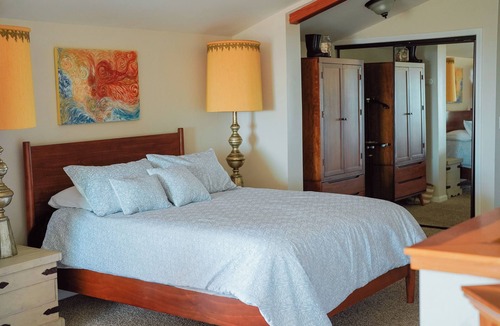 San Luis Obispo Hotel | Eagles landing SLO