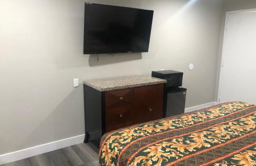 Ontario Hotel | Economy Inn near Ontario Airport - Chino