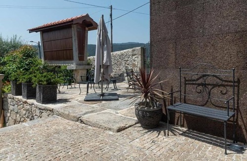 Cedrim House | EIRA DOS CANASTROS - Holiday home in the countryside