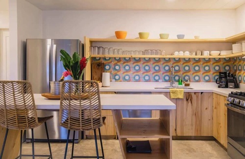 Manzanillo House | El Oasis Beachfront - Oceanfront Escape