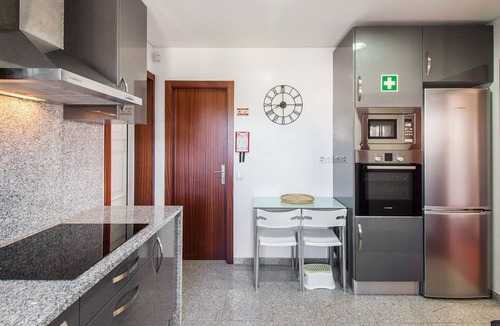 Estombar Villa | Elegant Carvoeiro Villa | Casa do Coracao | 4 Bedrooms | Distant Sea Views
