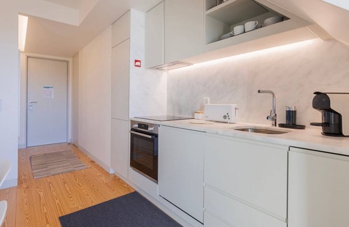 Alfama Apartment | Elegant City Stay in Graça by LovelyStay