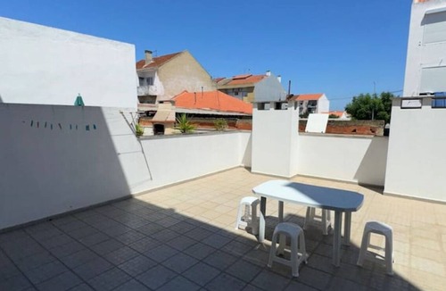 Moita House | Elegant getaway - Lisbon - 3-bedroom in Baixa da Banheira