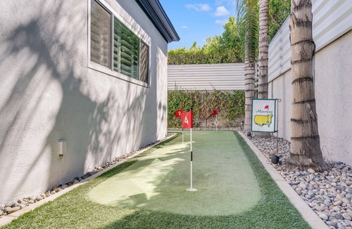 Deepwell Estates House | Elegant Secluded Deepwell Oasis with Mini Golf