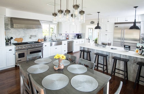 Temecula House | Elevate Your Wine Country Escape: Chick-Ranch with Luxurious Amenities, Views, Private Driver