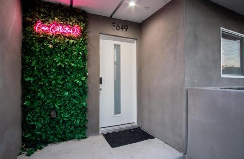 NoHo Arts District House | Emerald Elephas at Case Collective