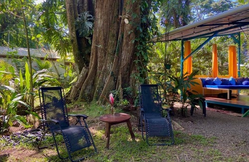 Puerto Viejo de Talamanca House | Enchanting 1-bedroom .Just a short 6 minute walk to the beach and town