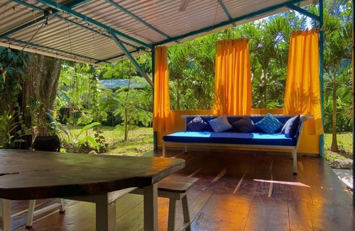 Puerto Viejo de Talamanca House | Enchanting 1-bedroom .Just a short 6 minute walk to the beach and town
