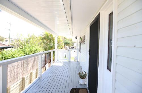 Godwin Beach House | Enchanted Garden, 3 bedrooms
