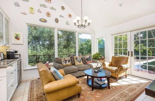 Healdsburg House | Enchanting Riverstone Retreat Healdsburg for 12, pool, firepit, 5 min downtown