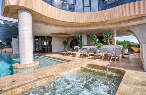 Broadbeach Apartment | Encore Broadbeach