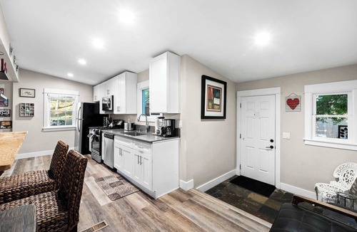 Julian House | Enjoy Mountain Views w/Hot Tub, Fire Pits & BBQ