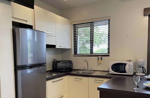 Coco Sunset Hills Apartment | Enjoy the beach and feel at home