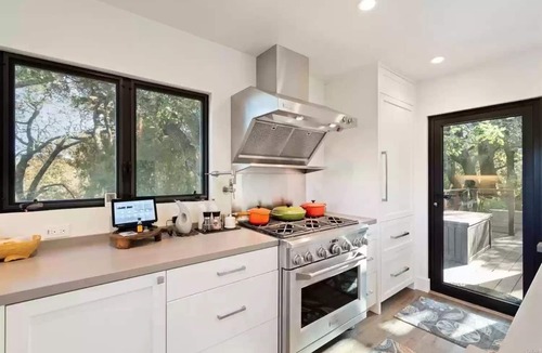 Napa House | Enjoy the Beautiful Napa Valley from Villa Vida!