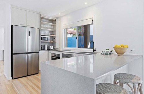 Mermaid Beach Apartment | Enjoy uninterrupted ocean views in this absolute beachside apartment.