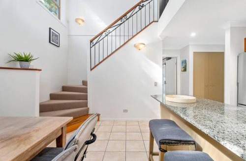 Southport Villa | Entire home in Southport Parade Southport