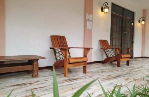 Manzanillo House | Entire Home Near Beach, Quiet Area, Pool