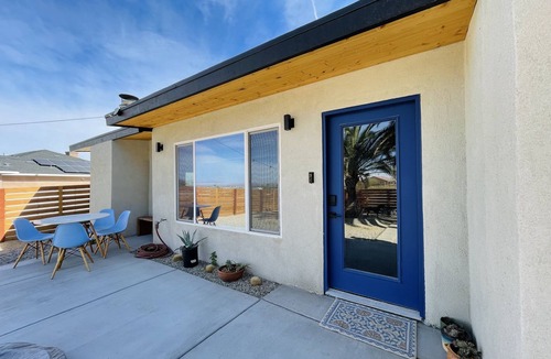 Twentynine Palms House | Entire house in quiet neighborhood! 2 miles from Joshua Tree NP