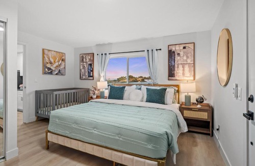Lemon Grove House | Entire Private Home with 2 King Bed, Ranch-Style, 2 Parking, AC, EVCharger, Available Now